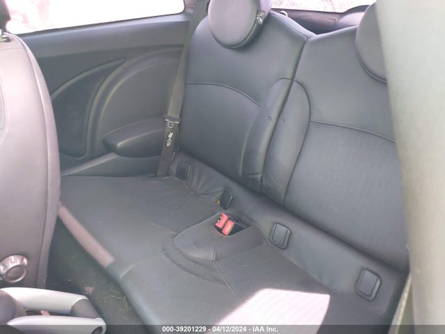 2009 MINI COOPER S WMWMF73509TW84220 Photo 7