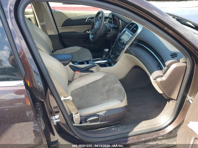 Chevrolet MALIBU 1LT 2015 1G11C5SL2FF332892 Image 5