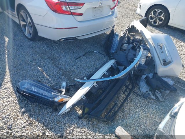1HGCV2F92JA054395 Honda Accord Touring 2.0t