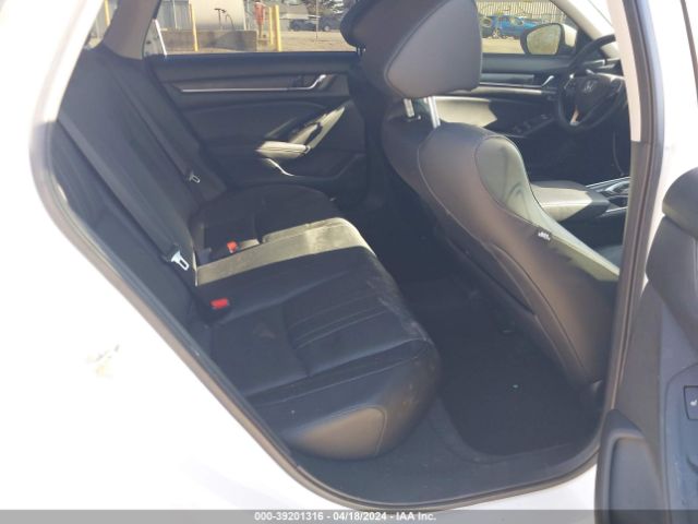 1HGCV2F92JA054395 Honda Accord Touring 2.0t