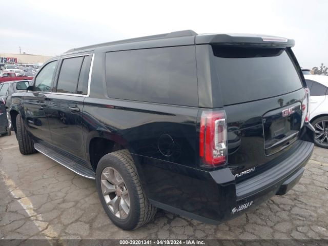 1GKS1FKC8KR275022 GMC Yukon Xl Sle