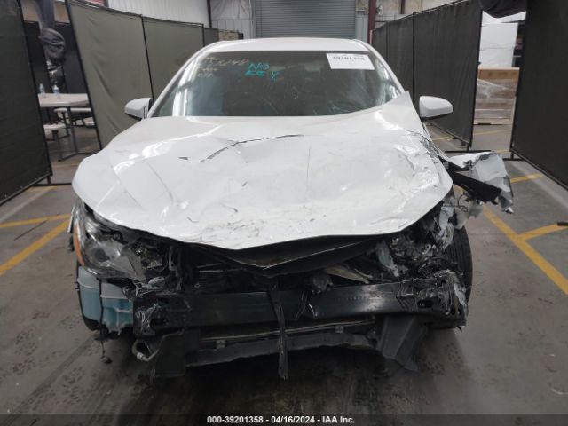 4T1BD1FKXFU172965 Toyota Camry Hybrid Le