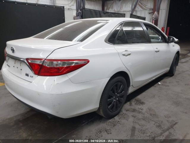 4T1BD1FKXFU172965 Toyota Camry Hybrid Le