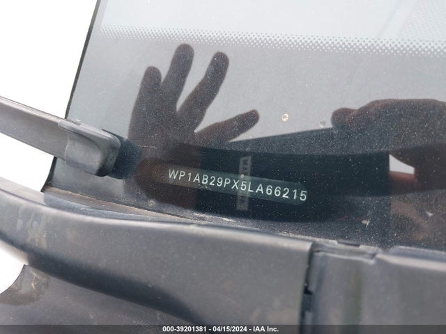 2005 PORSCHE CAYENNE WP1AB29PX5LA66215 Photo 8