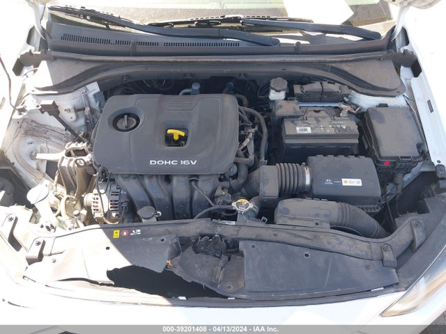 Hyundai ELANTRA SE 2017 5NPD74LFXHH186987 Image 10