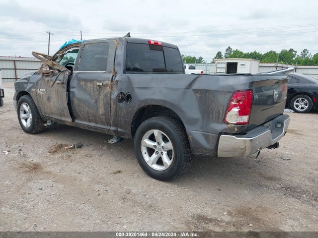 RAM 1500 Lone Star Silver  4x4 5'7 Box 2018 1C6RR7LT2JS139913 Image 3