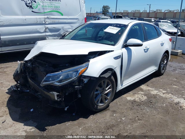 KIA Optima Lx 2020 5XXGT4L36LG388874 Image 2