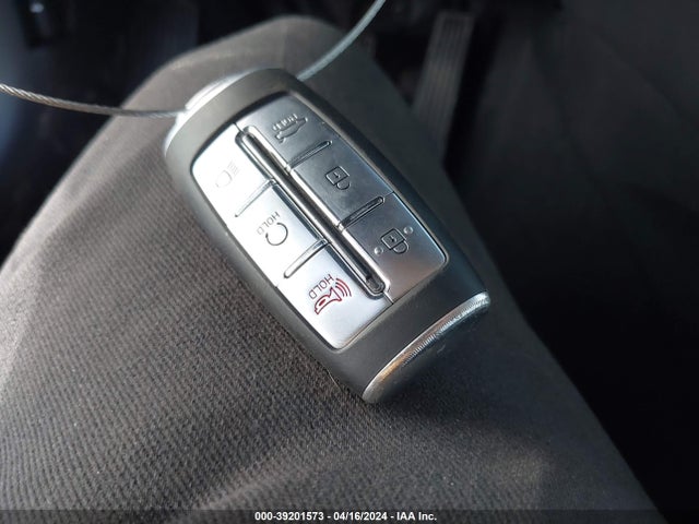 Genesis G70 2.0t Awd 2023 KMTG34TA5PU123766 Image 11