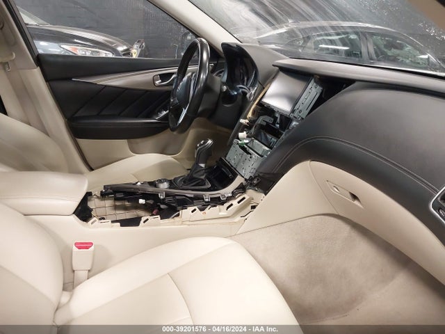 JN1EV7AR5KM590675 Infiniti Q50 3.0t Luxe