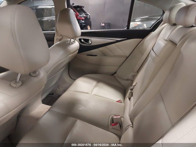 JN1EV7AR5KM590675 Infiniti Q50 3.0t Luxe