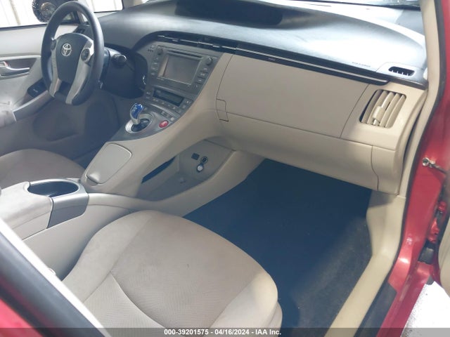Toyota Prius Three 2015 JTDKN3DU1F1909473 Image 5