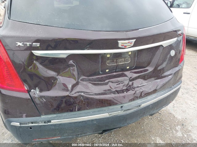 1GYKNCRS7JZ217374 Cadillac XT5 LUXURY