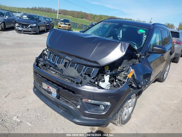 Jeep Compass Latitude 4x4 2019 3C4NJDBB1KT740610 Image 6