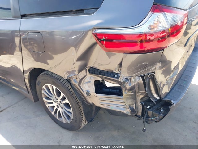 Toyota Sienna Xle Premium 2020 5TDYZ3DC6LS038266 Image 6