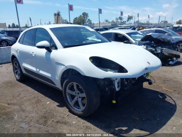 Auction sale of the 2018 Porsche Macan, vin: WP1AA2A55JLB19913, lot number: 39201678