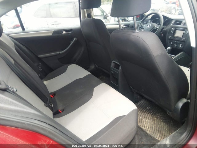 3VW2B7AJ7HM257617 Volkswagen Jetta 1.4t S