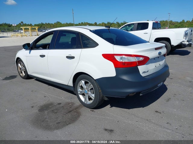 Ford FOCUS SE 2014 1FADP3F23EL233714 Image 3