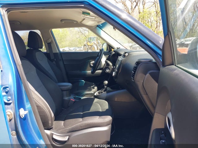 KIA SOUL + 2018 KNDJP3A56J7566961 Image 5