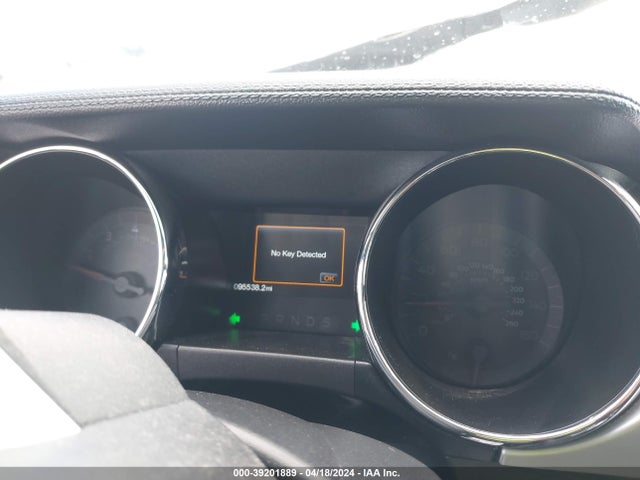 Ford Mustang Gt Premium 2017 1FA6P8CF8H5257738 Image 7