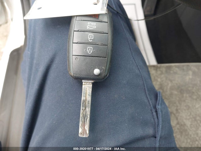 KIA Optima Lx 2015 5XXGM4A70FG358213 Image 11