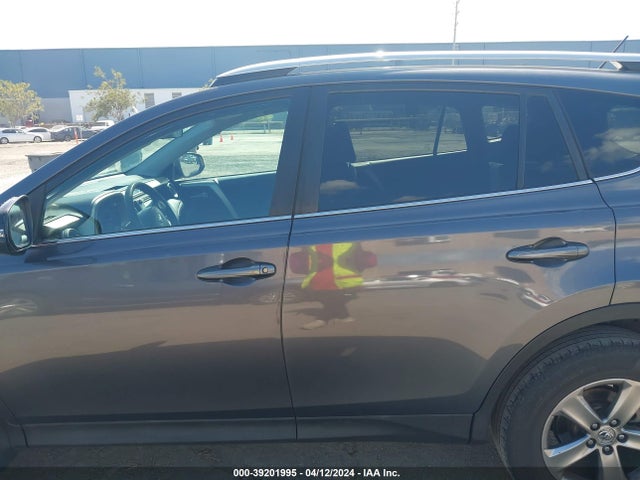 Toyota Rav4 Xle 2015 2T3RFREV7FW247549 Image 15
