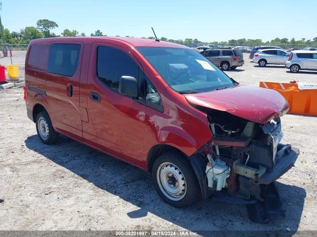 2015 3N63M0YN2FK703745 main image
