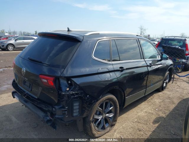 3VV3B7AX9NM069156 Volkswagen Tiguan 2.0t Se