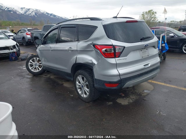 Ford ESCAPE SE 2018 1FMCU9GD3JUB28639 Image 3