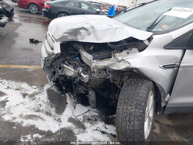 Ford ESCAPE SE 2018 1FMCU9GD3JUB28639 Image 6