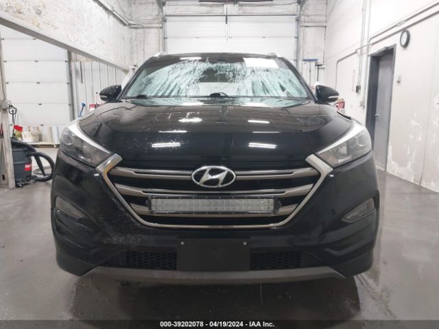 KM8J3CA26GU031636 Hyundai Tucson Limited