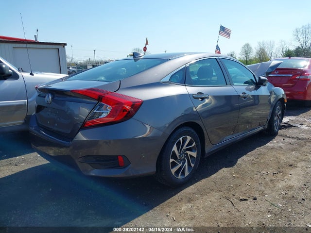 Honda CIVIC EX 2017 2HGFC2F71HH562600 Image 4