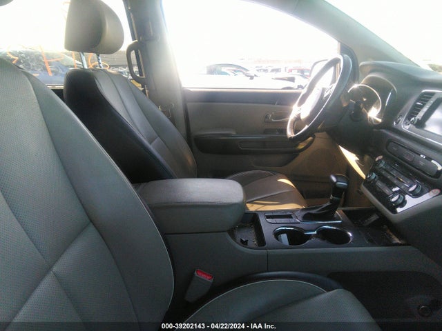 KIA SEDONA EX 2020 KNDMB5C19L6574806 Image 5