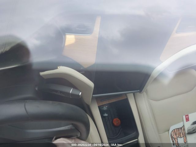 5YJSA1E25LF415259 Tesla MODEL S