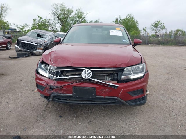 3VV1B7AX2KM171272 Volkswagen Tiguan 2.0t S