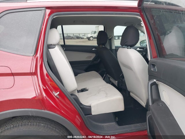 3VV1B7AX2KM171272 Volkswagen Tiguan 2.0t S