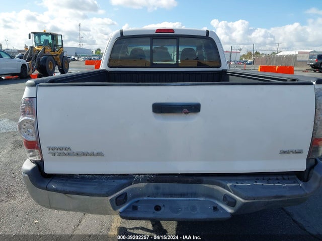 Toyota Tacoma 2015 5TFTX4CN8FX056453 Image 16
