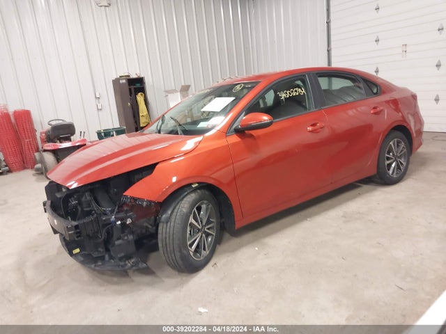 KIA Forte Lxs 2023 3KPF24AD9PE556872 Image 2