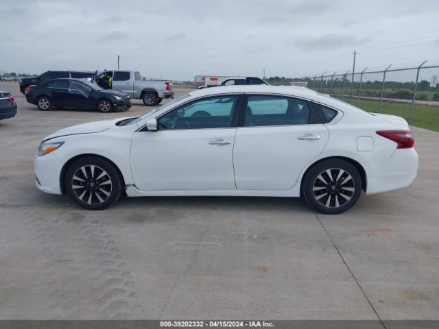 1N4AL3AP3JC157391 Nissan Altima 2.5 Sl