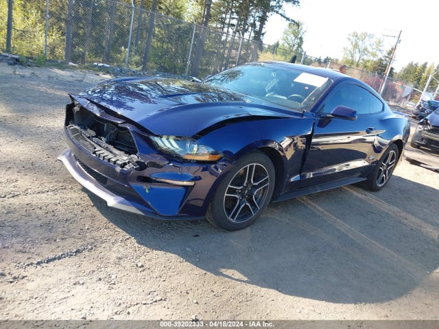 Ford Mustang Gt Premium 2018 1FA6P8CF6J5123848 Image 2