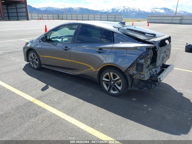 Toyota PRIUS XLE 2021 JTDKAMFU5M3135731 Image 3