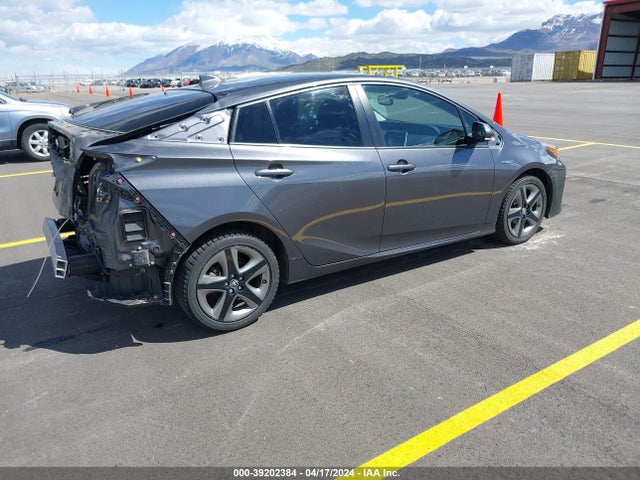 Toyota PRIUS XLE 2021 JTDKAMFU5M3135731 Image 4