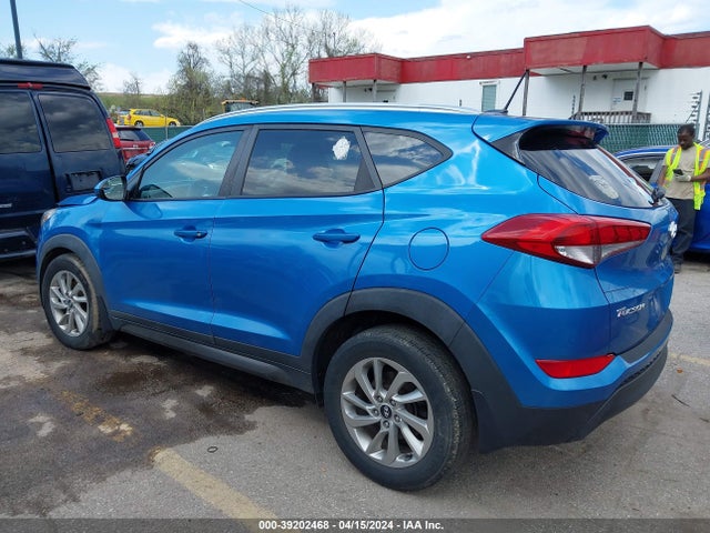 Hyundai TUCSON SE 2016 KM8J3CA48GU054823 Image 3