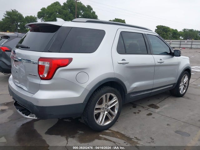 Ford EXPLORER XLT 2016 1FM5K7D86GGD01457 Image 4