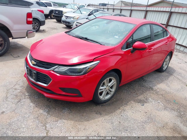 Chevrolet Cruze Lt Auto 2018 1G1BE5SM7J7183406 Image 2