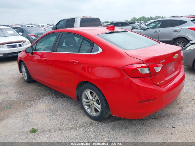 Chevrolet Cruze Lt Auto 2018 1G1BE5SM7J7183406 Image 3