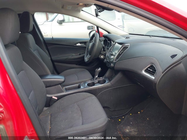 Chevrolet Cruze Lt Auto 2018 1G1BE5SM7J7183406 Image 5