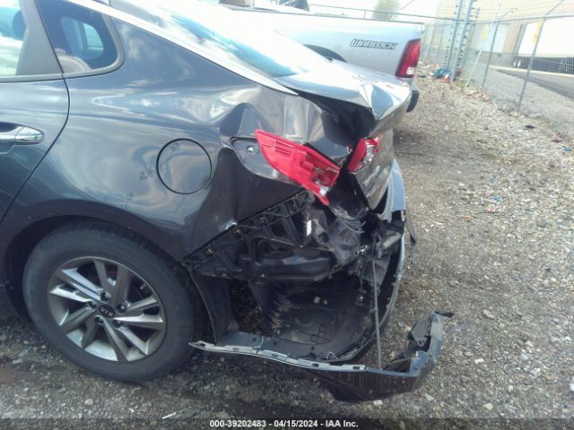 5XXGT4L35KG282592 KIA Optima Lx