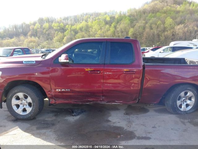 1C6SRFBT6NN338089 RAM 1500 Big Horn Quad Cab 4x4 6'4 Box