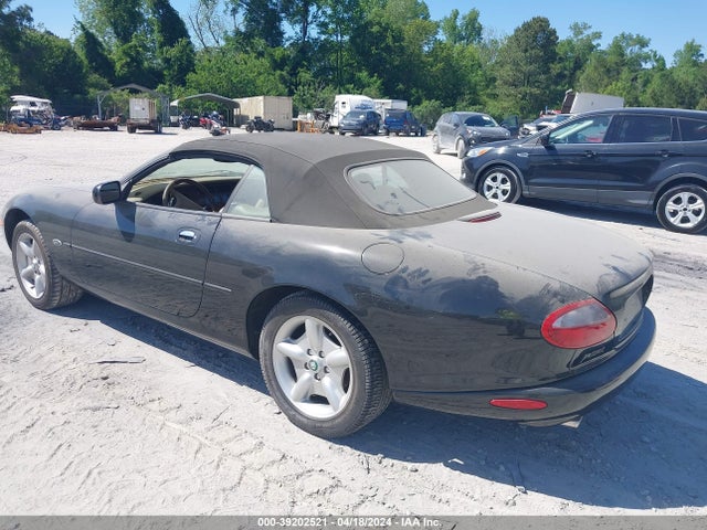 1997 JAGUAR XK8 SAJGX2743VC009345 Photo 2