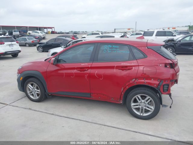 KM8K22AB4NU887774 Hyundai Kona Se